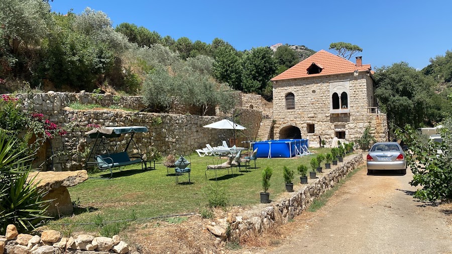 Aal Aoudeh Guesthouse in Deir El Qamar