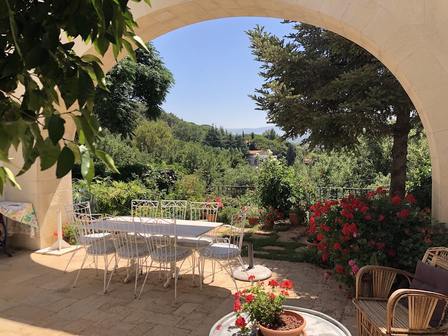 Darlinda guesthouse in Deir El Qamar