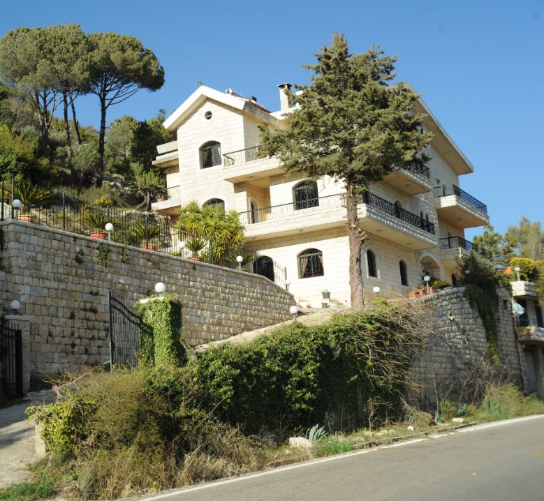 La Bastide - Hotel in Beiteddine