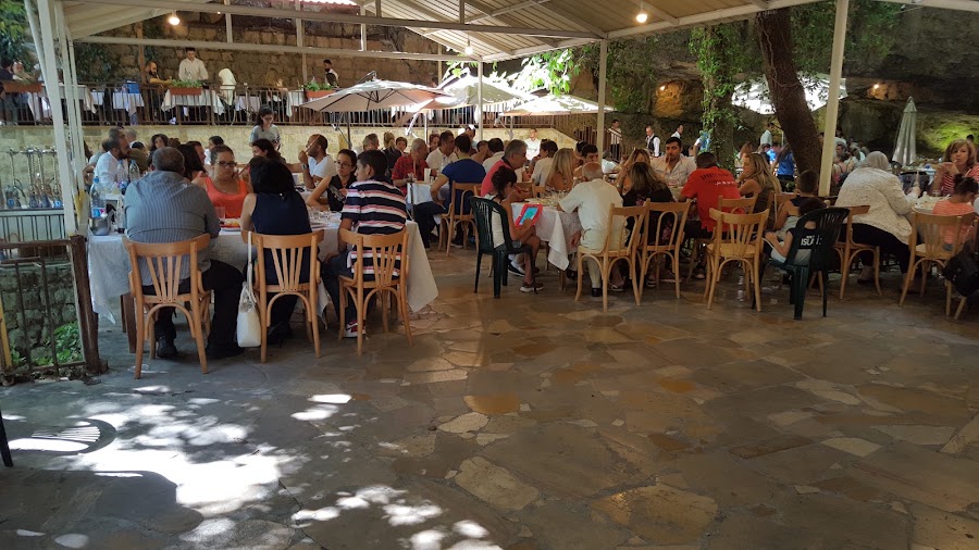 Nabeh Merched Restaurant in Moukhtara