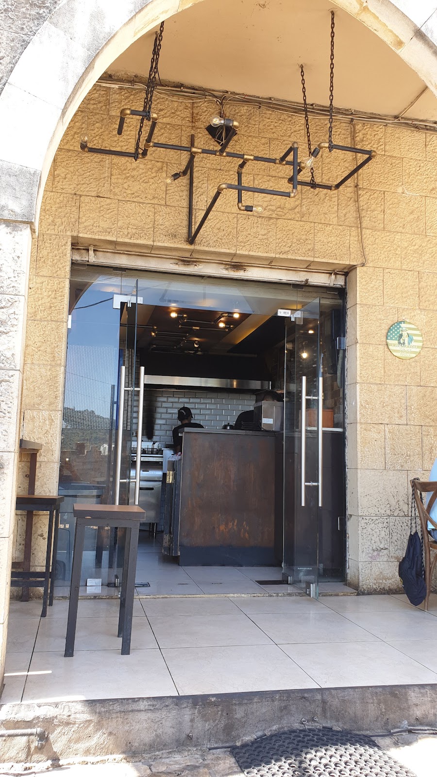 Token, burgers and more in Deir El Qamar